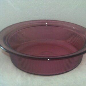 Corning Ware Vision V-33-B Cranberry 2.5 Qt. Casserole Pot Dish